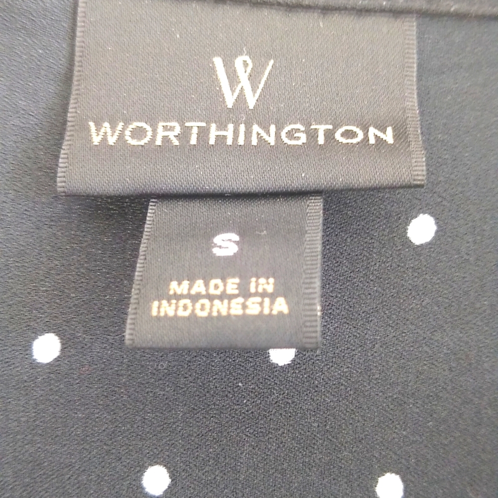 WORTHINGTON button down - Picture 2 of 9